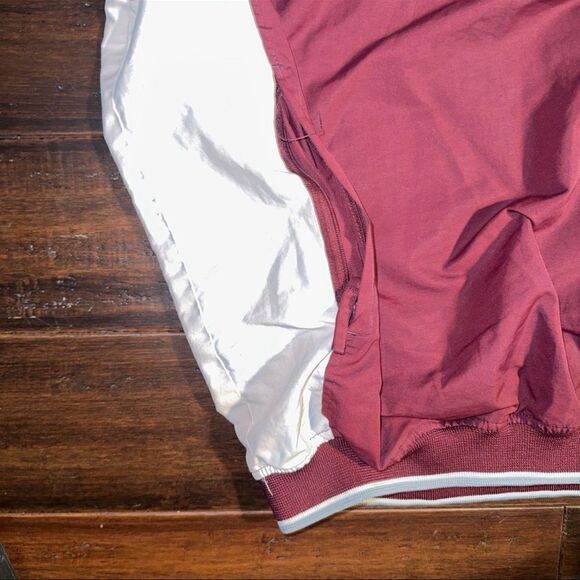 Mississippi State Mens Pullover - Picture 3 of 6